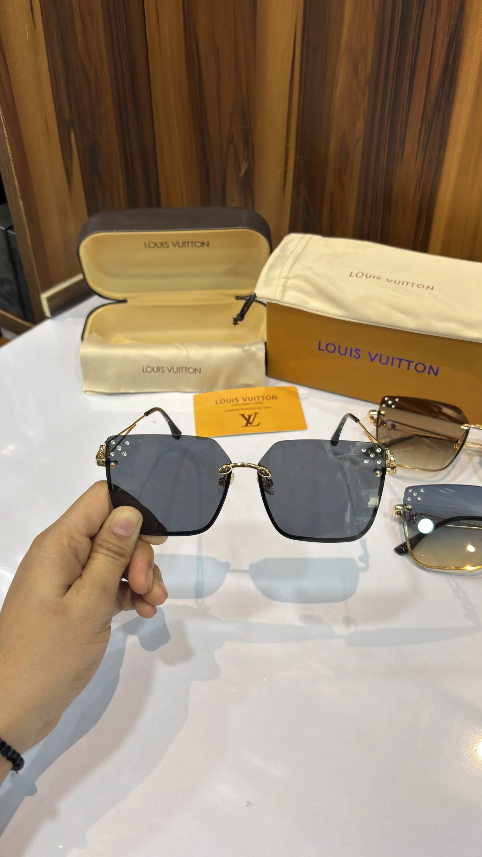 LV SUNGLASSES