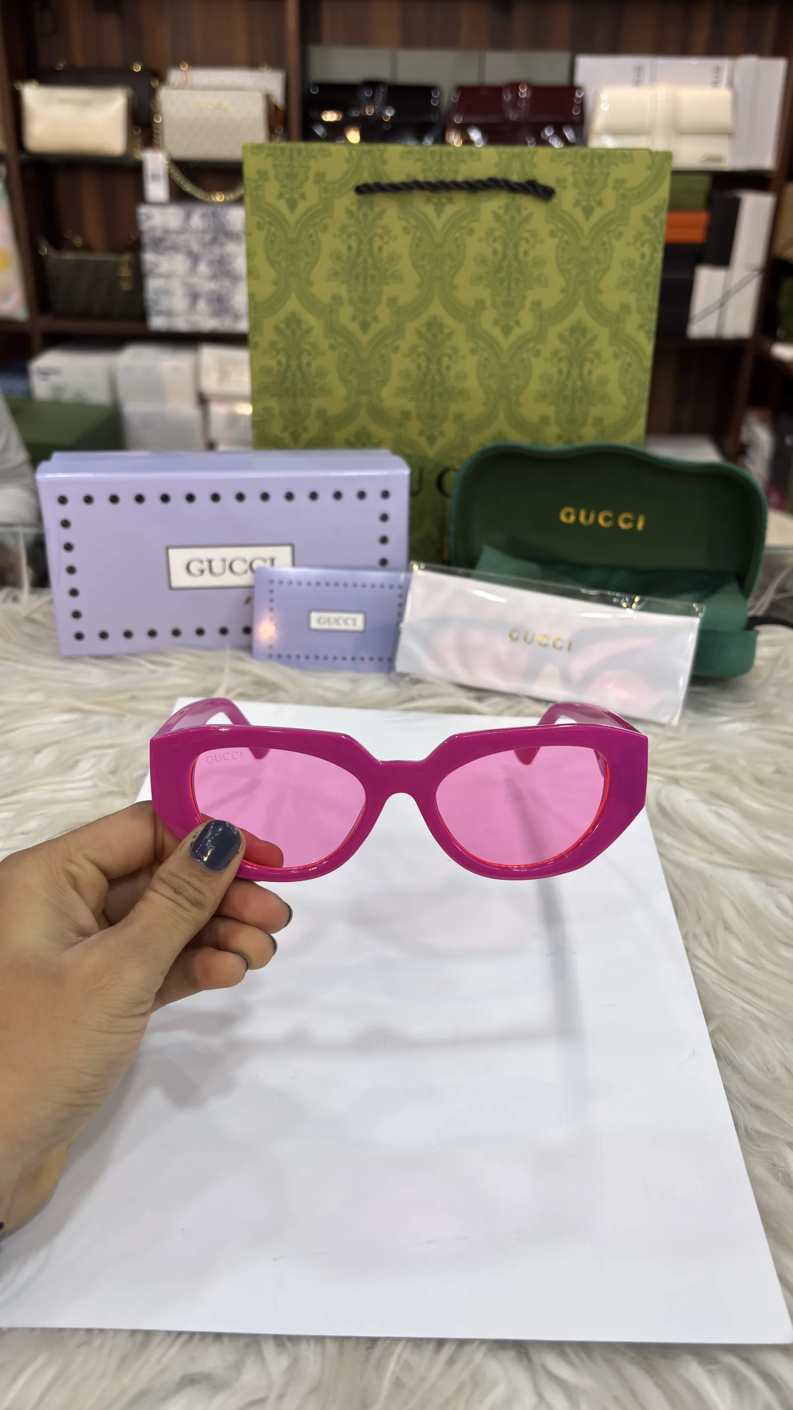 GUCCI SUNGLASSES 0194