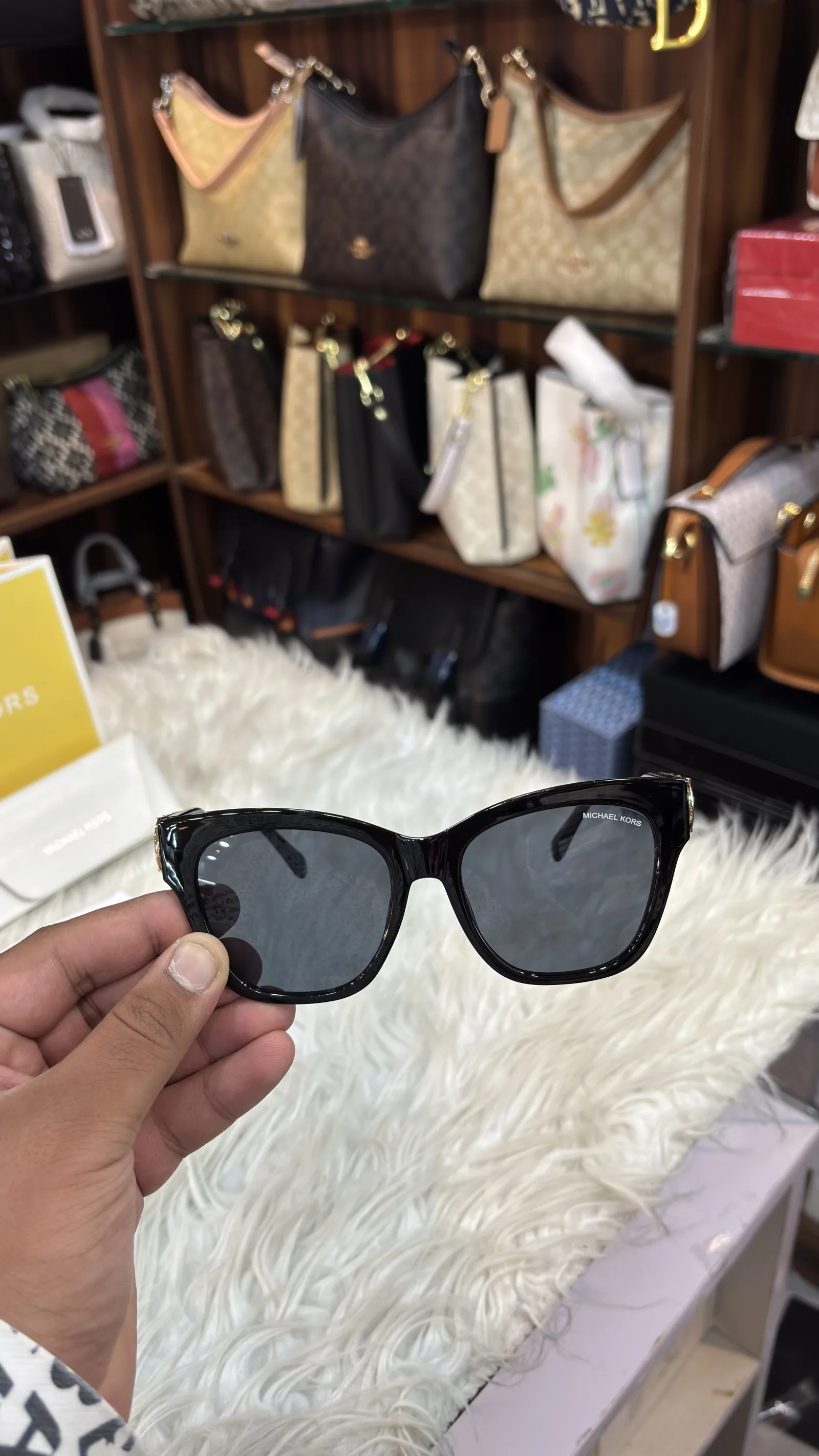 MK SUNGLASSES  0196