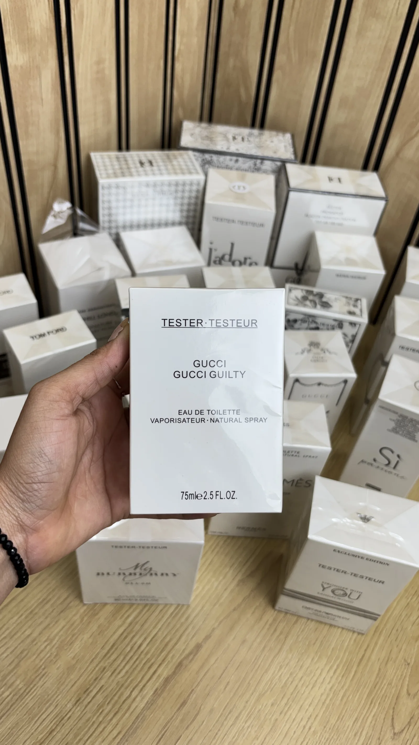 GUCCI GUITY 100 % OG 0004