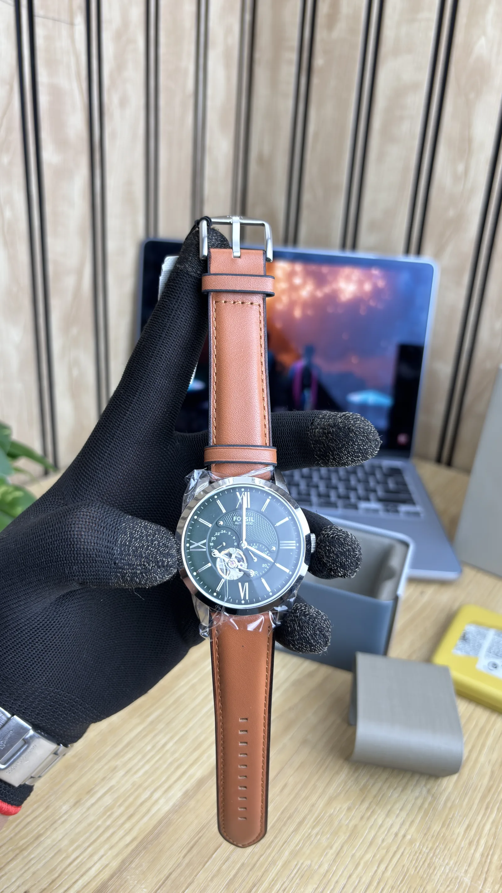 FOSSIL WATCH 100% OG 0195