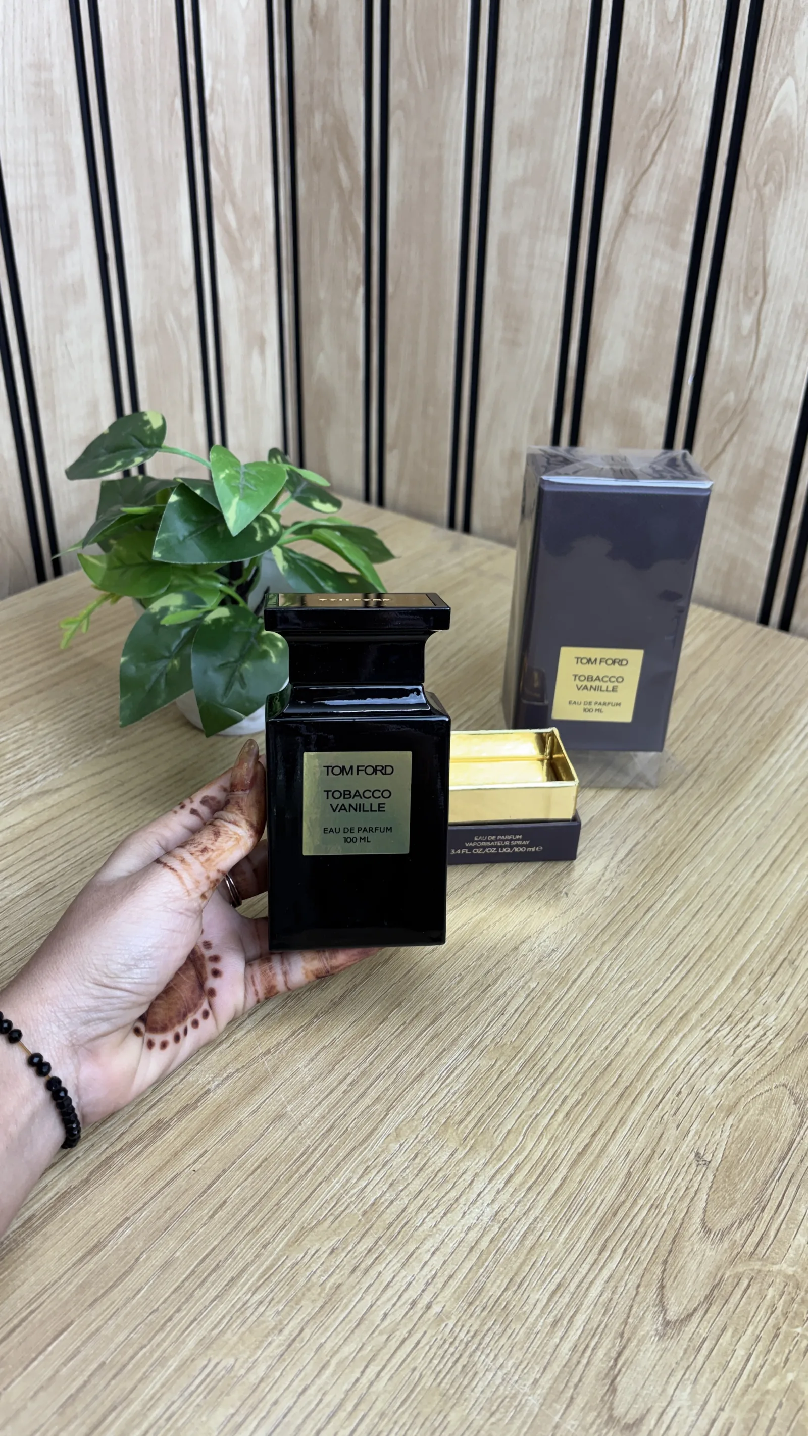TOM FORD TOBACCO VANILLE PERFUME  0019
