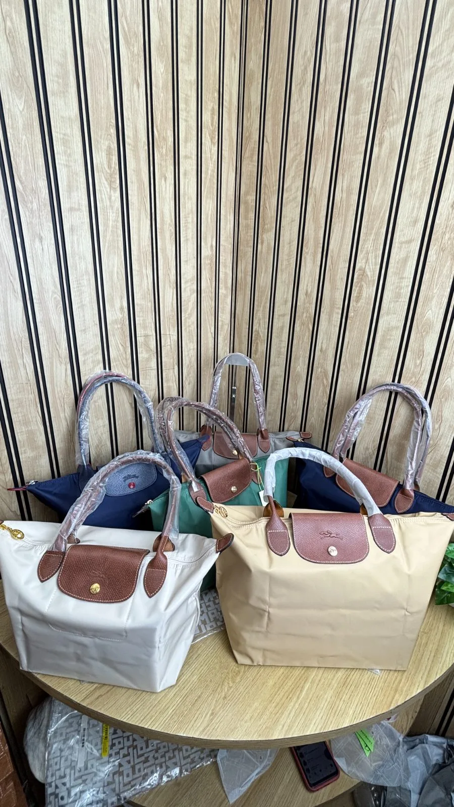 LONGCHAMP MEDIUM LE PLIAGE TOTE BAG