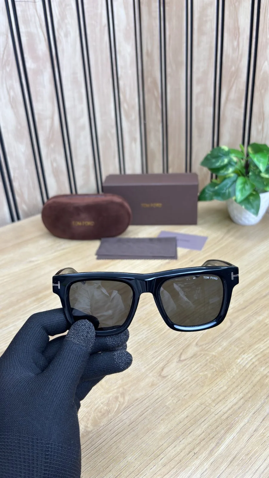 TOM FORD SUNGLASSES 0018