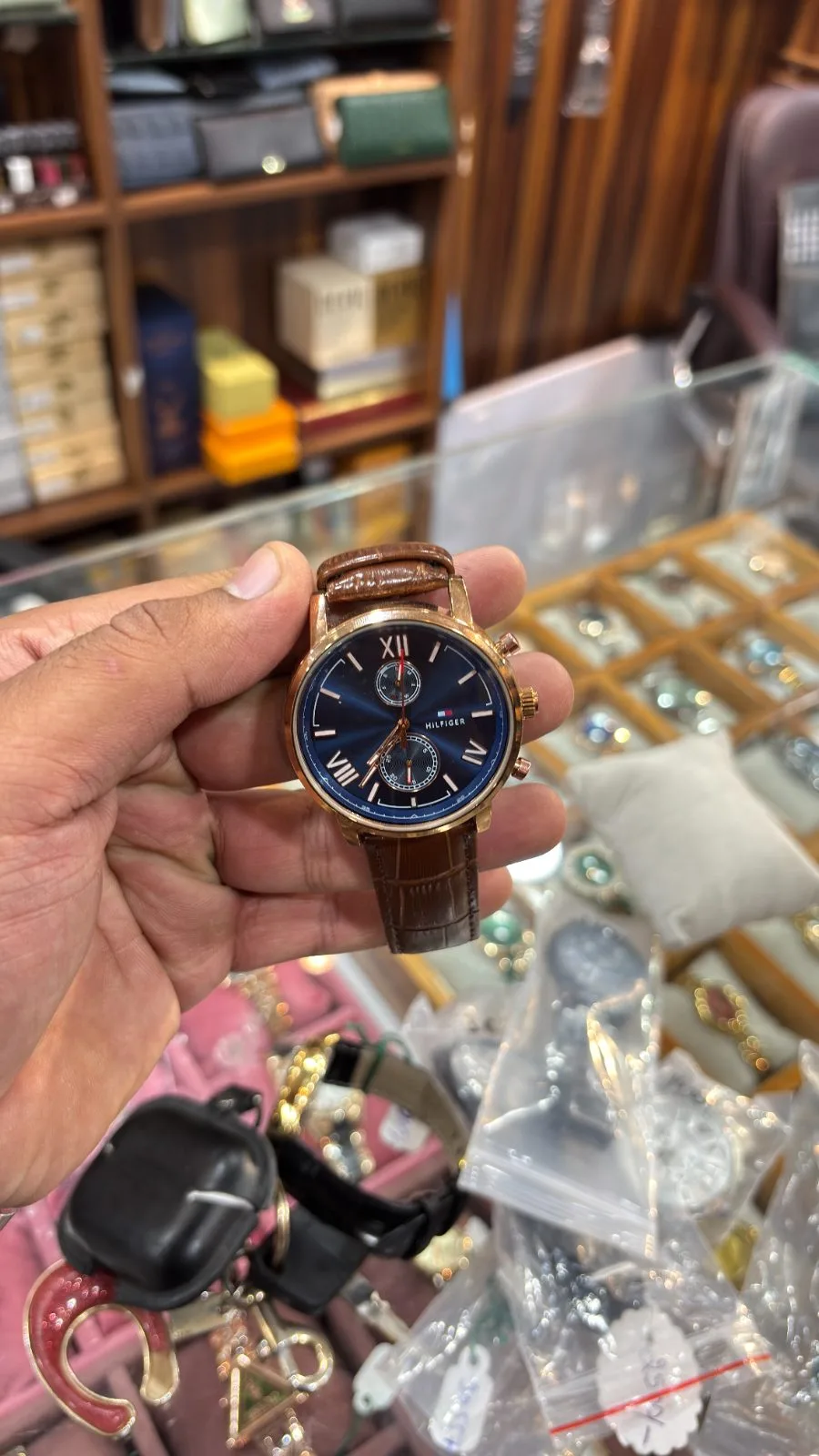 TOMMY HILFIGER WATCH 0040