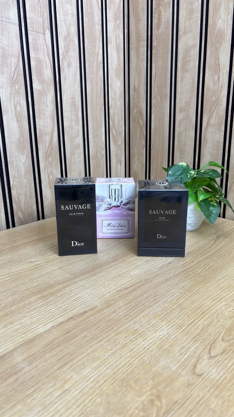 DIOR PERFUME OG SERIES 0036