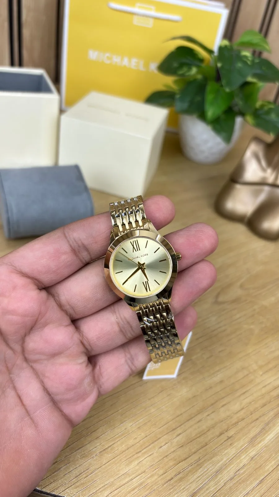 MK WATCH 100 % OG 0056