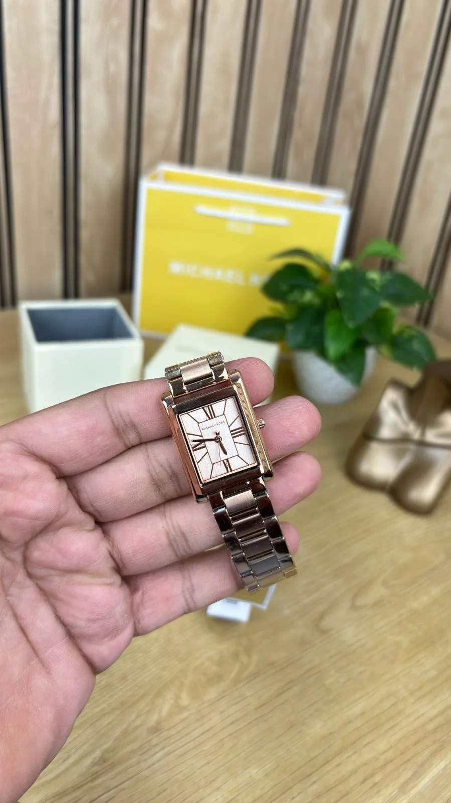 MK WATCH 100 % OG 0061