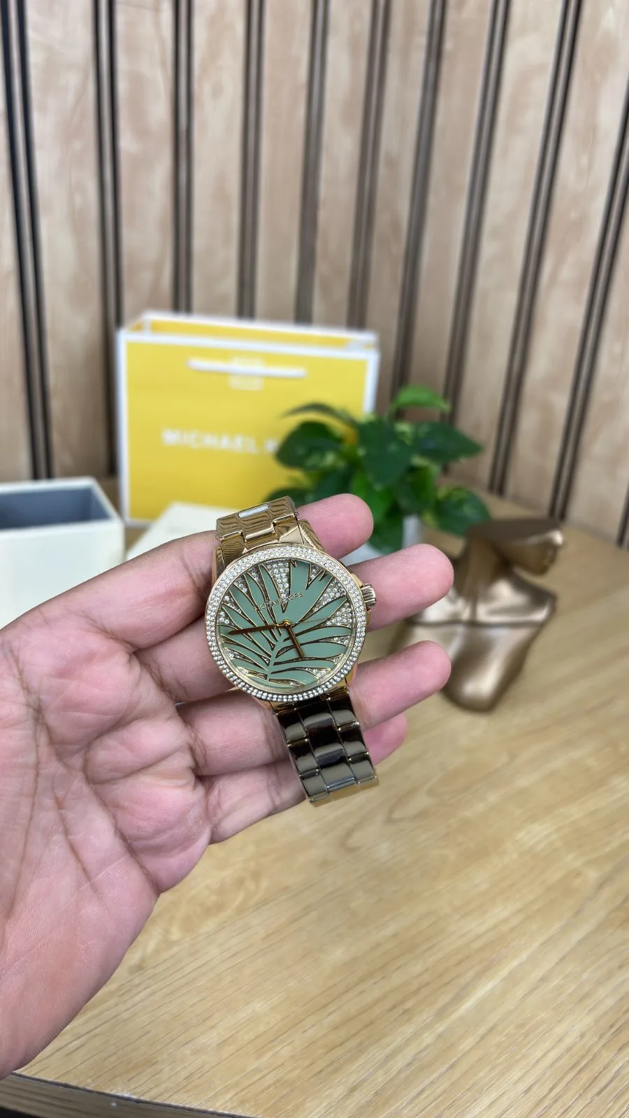 MK WATCH 100 % OG 0068