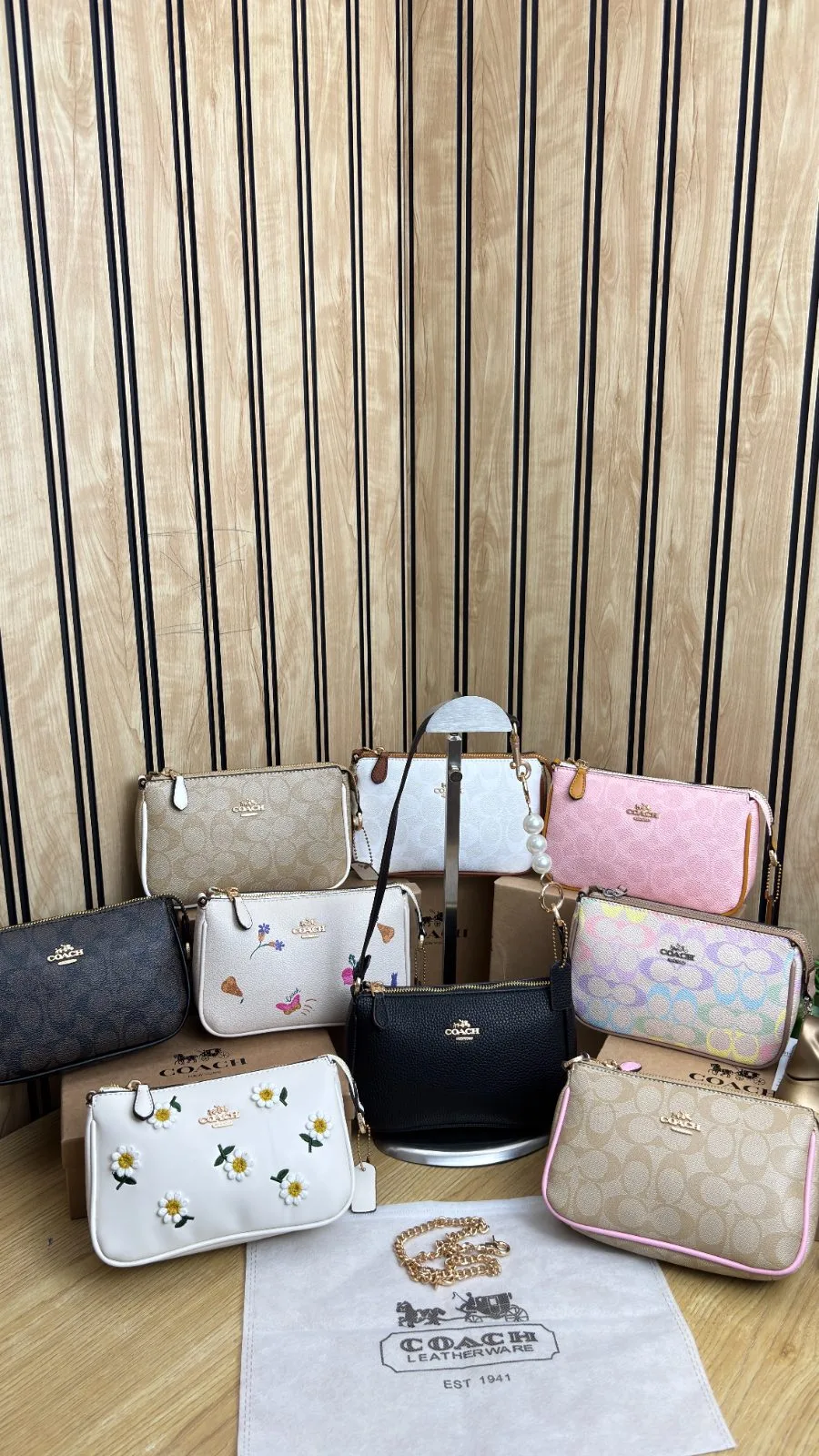 COACH NOLITA 19 WITH PEARL EXTENDER