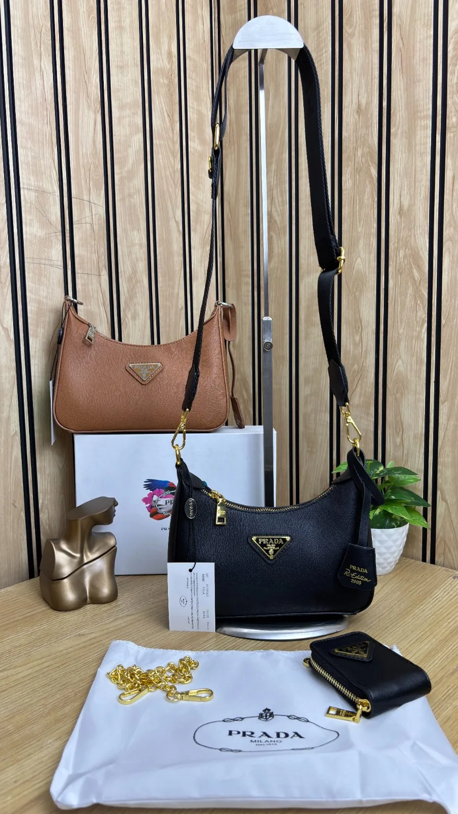 PRADA RE-EDITION SHOULDER BAG