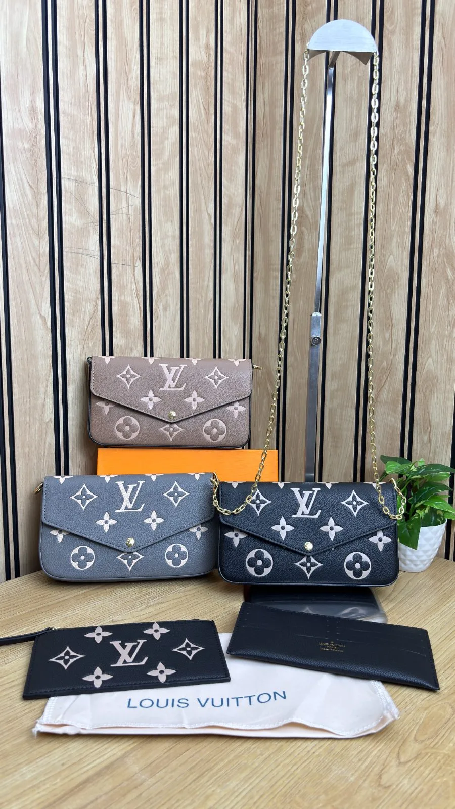 LOUIS VUITTON FELICIE