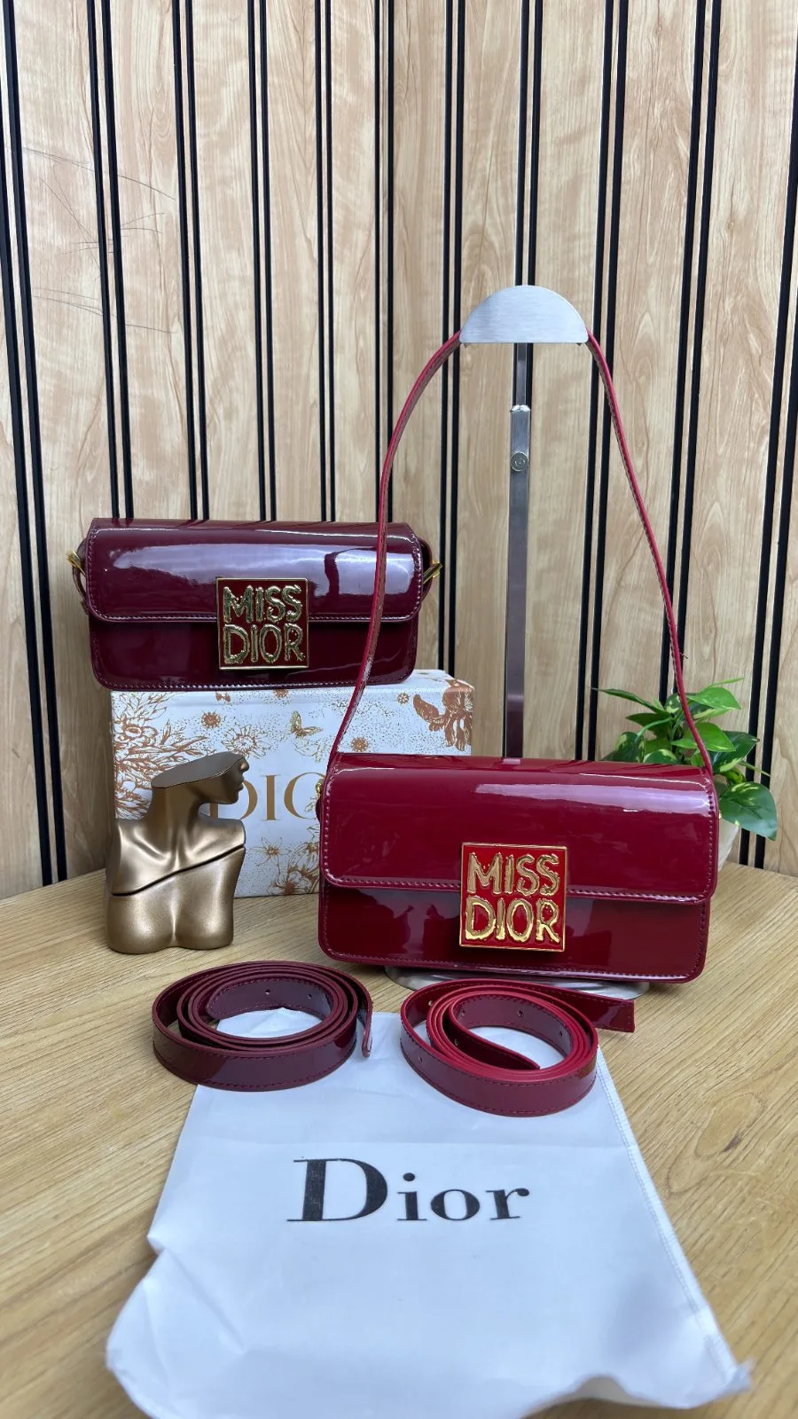MISS DIOR FLAP BAG