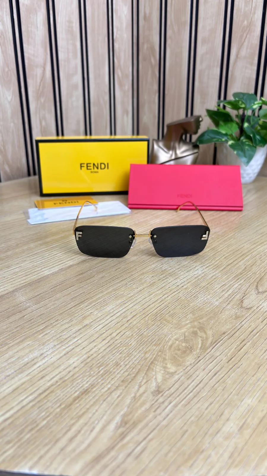 FENDI OG SUNGLASSES 0063