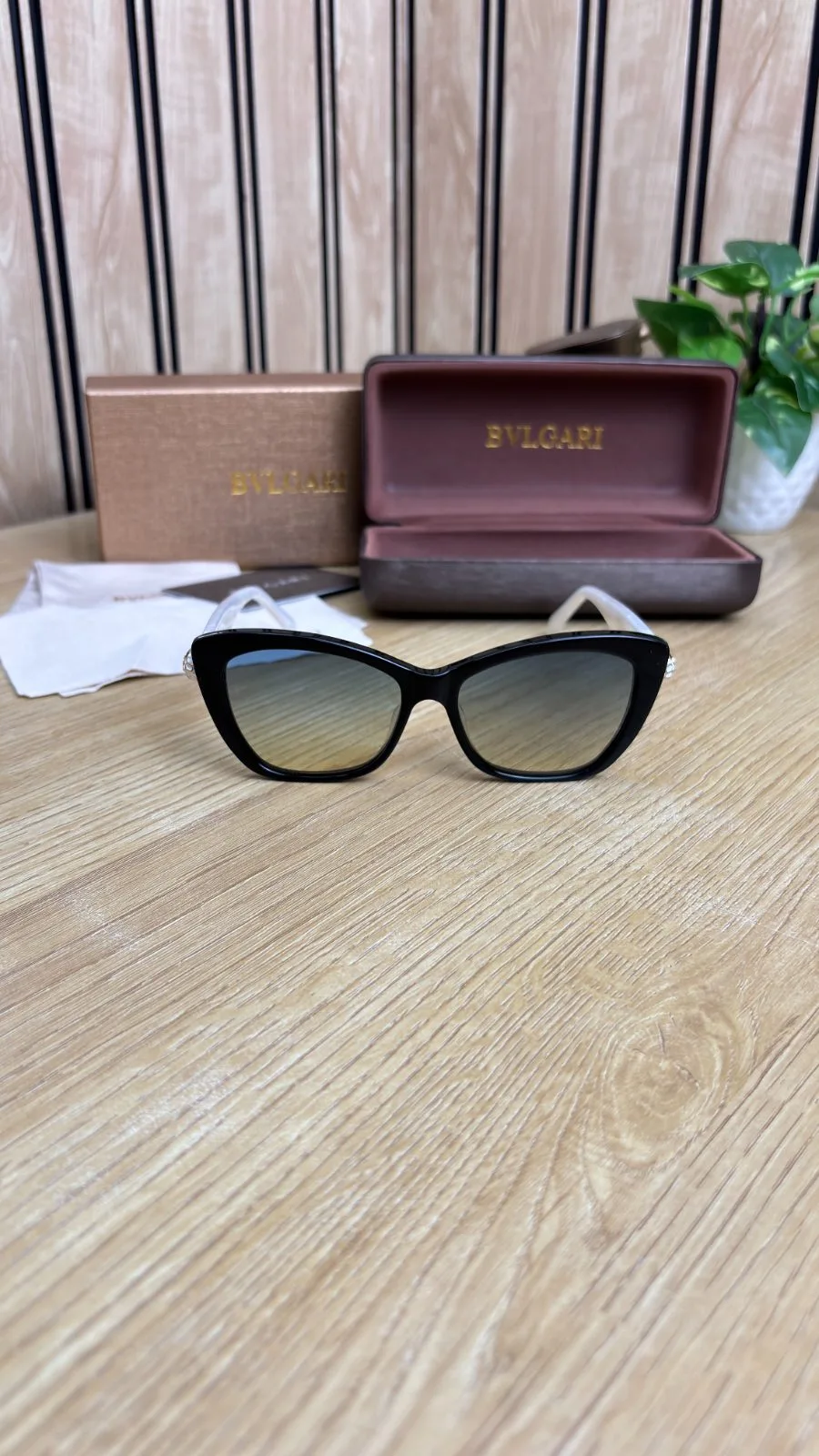 BVLGARI OG SUNGLASSES 0081