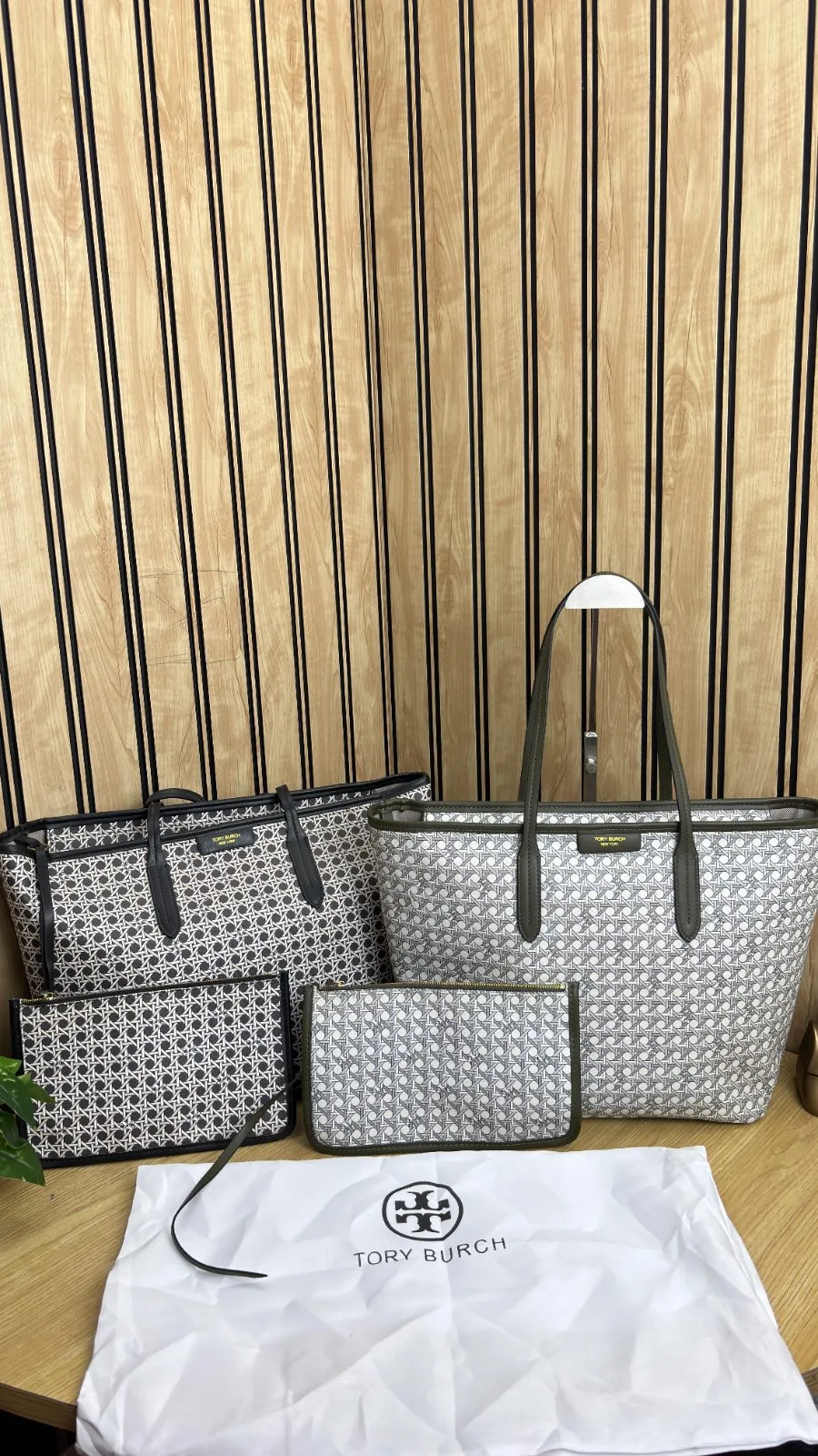 TORY BURCH EVER-READY TOTE BAG