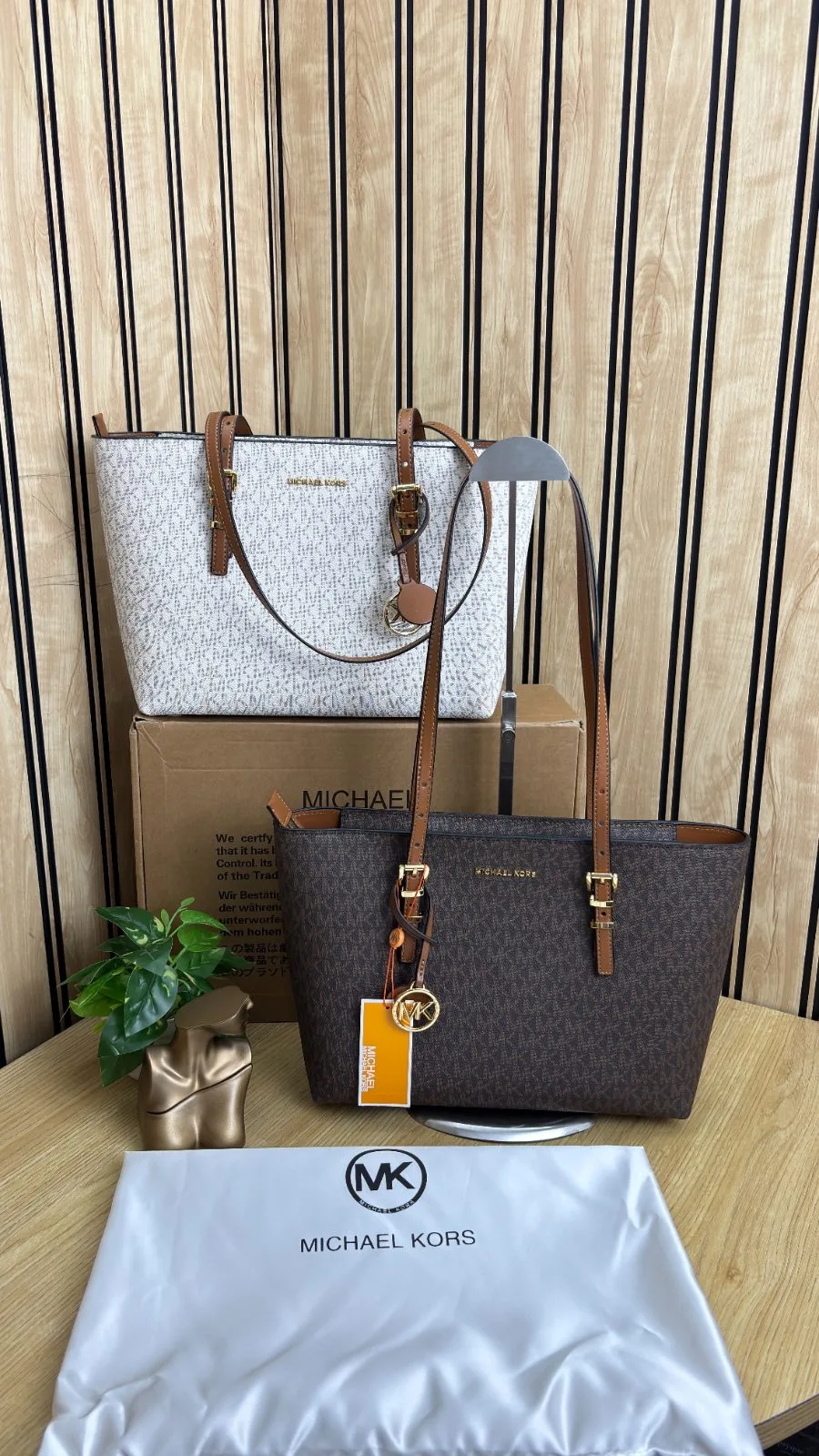 MK QUINN MEDIUM SIGNATURE LOGO AND LEATHER TOTE BAG