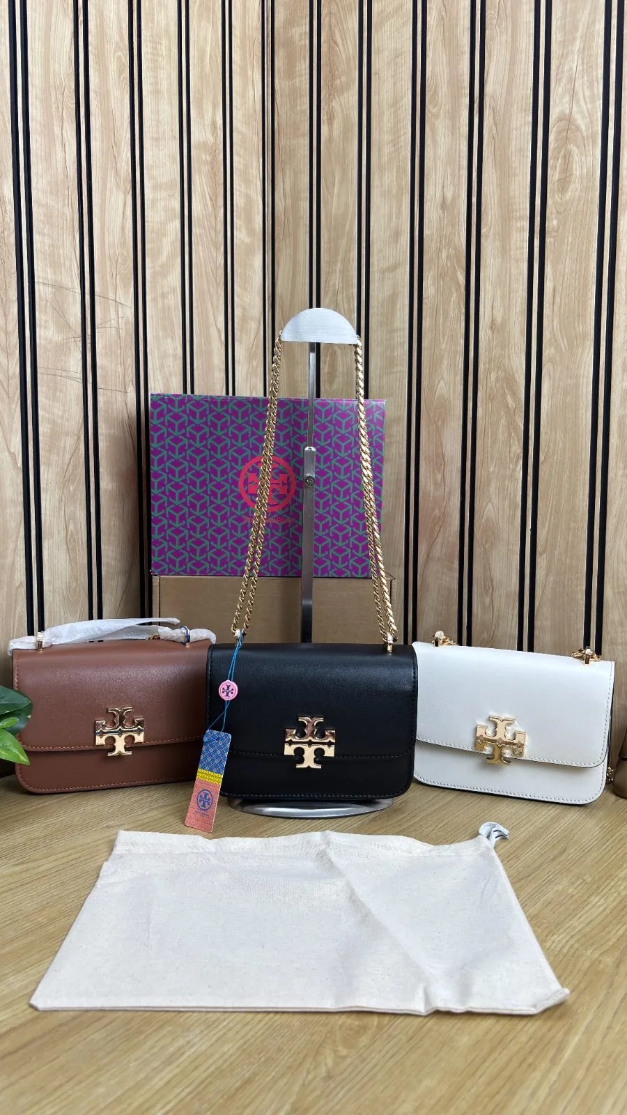 TORY BURCH LOGO FLAP SHOULDER BAG