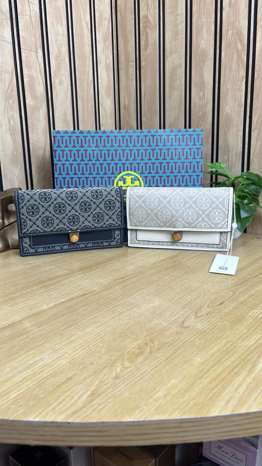 TORY BURCH T MONOGRAM JACQUARD WALLET ON SLING