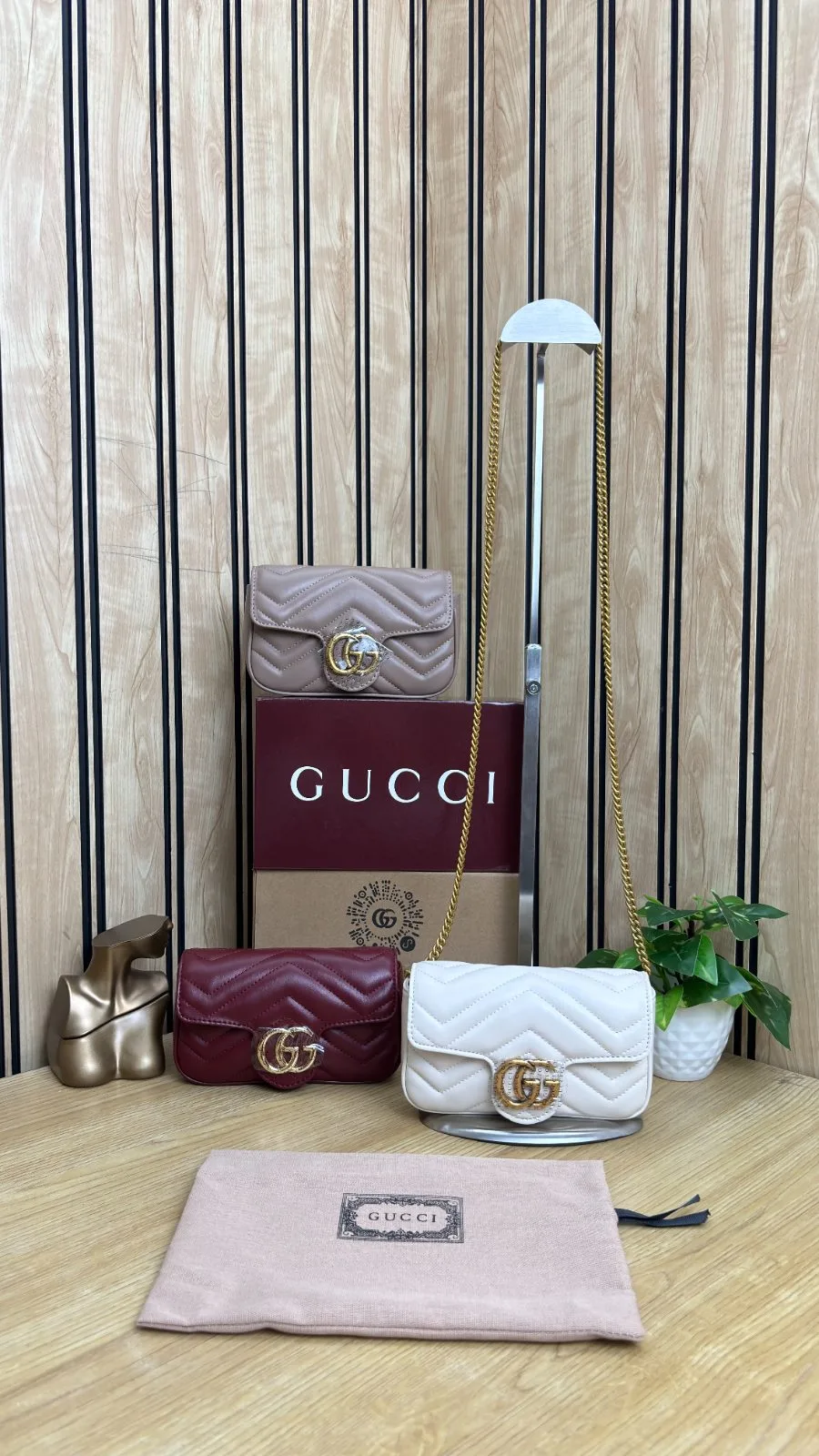 *GUCCI GG MARMONT SUPER MINI BAG*