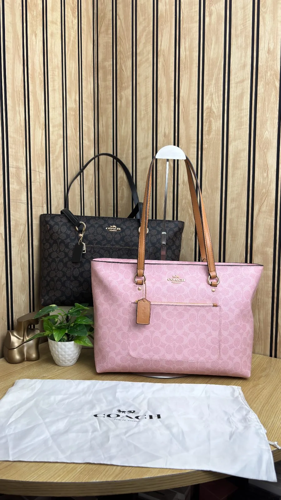 COACH STATION TOTE BAG IN OG