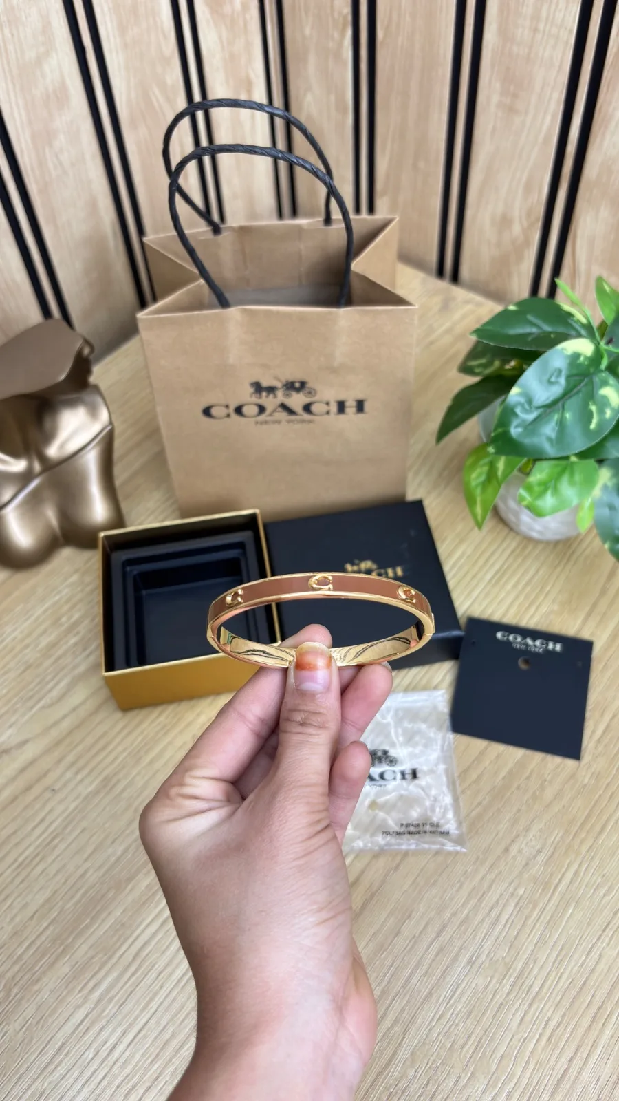 COACH OG BRACELET 0085