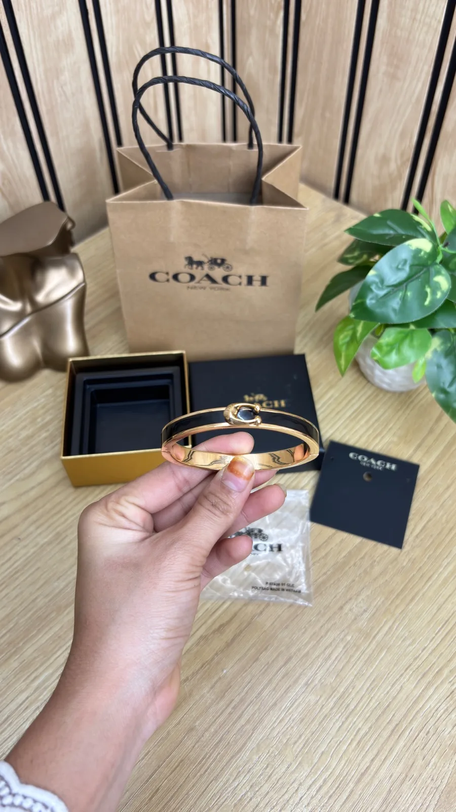 COACH OG BRACELET 089